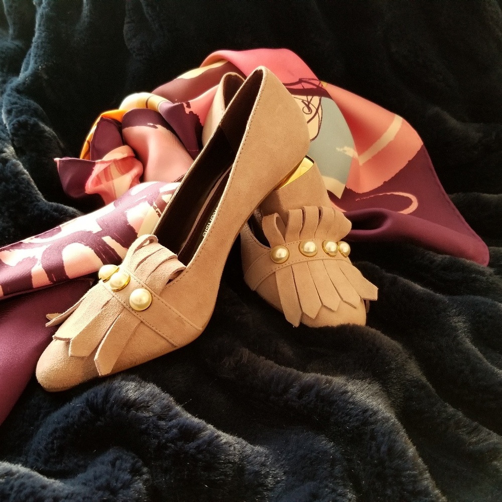 Light violet kensie chunk heels